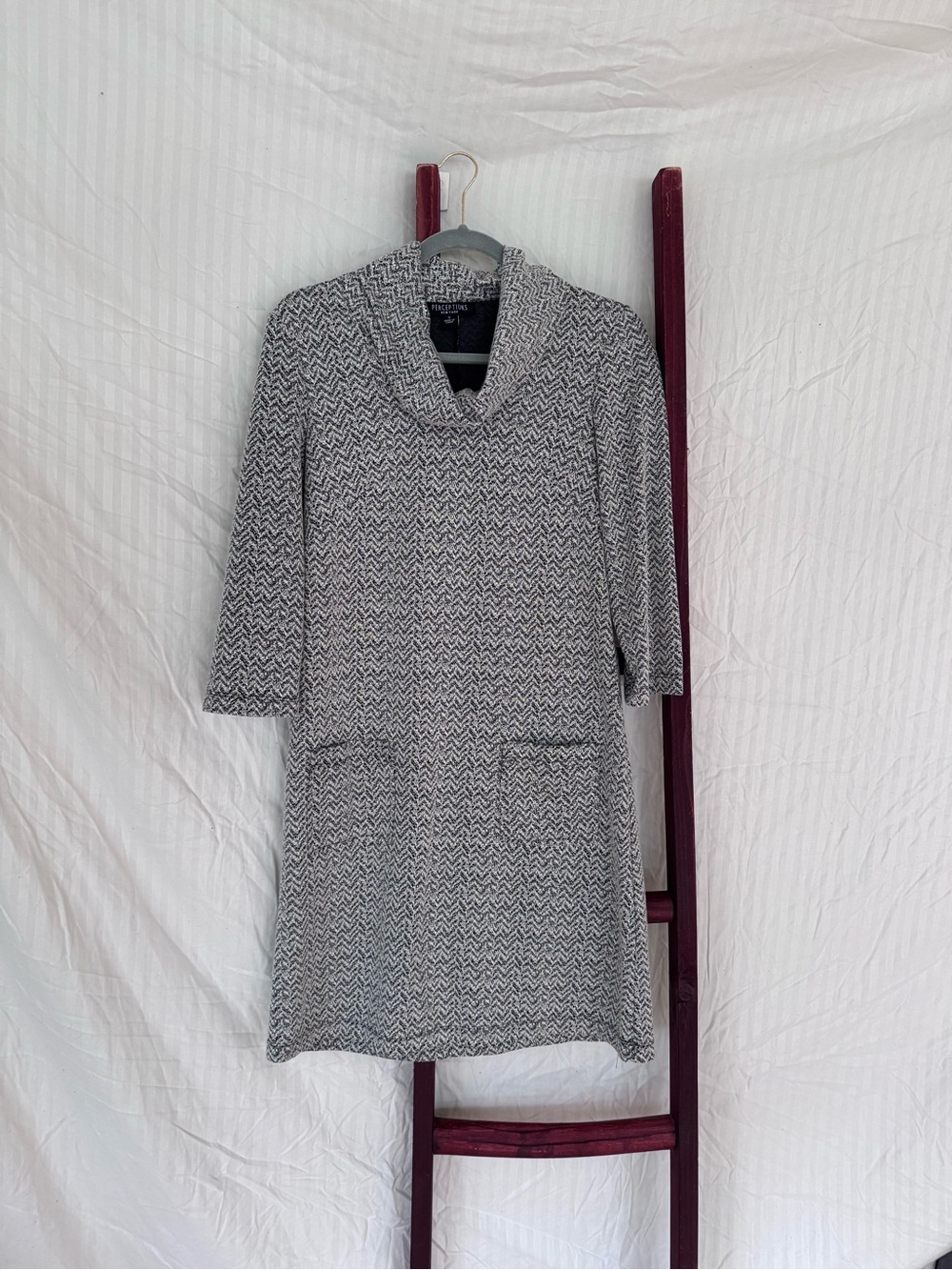Perceptions New York Gray Patterned Cowl-Neck Long Sleeve Dress